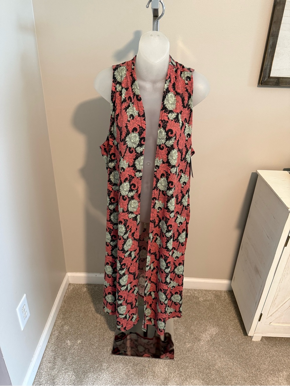 LuLaRoe Coral and Green Floral Sleeveless Maxi Vest